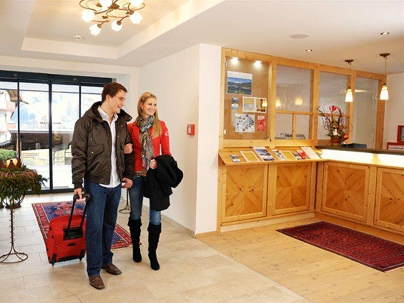 Hotel Vier Jahreszeiten By Vaya Inkl Zell Am See-Kaprun Sommerkarte Exteriör bild