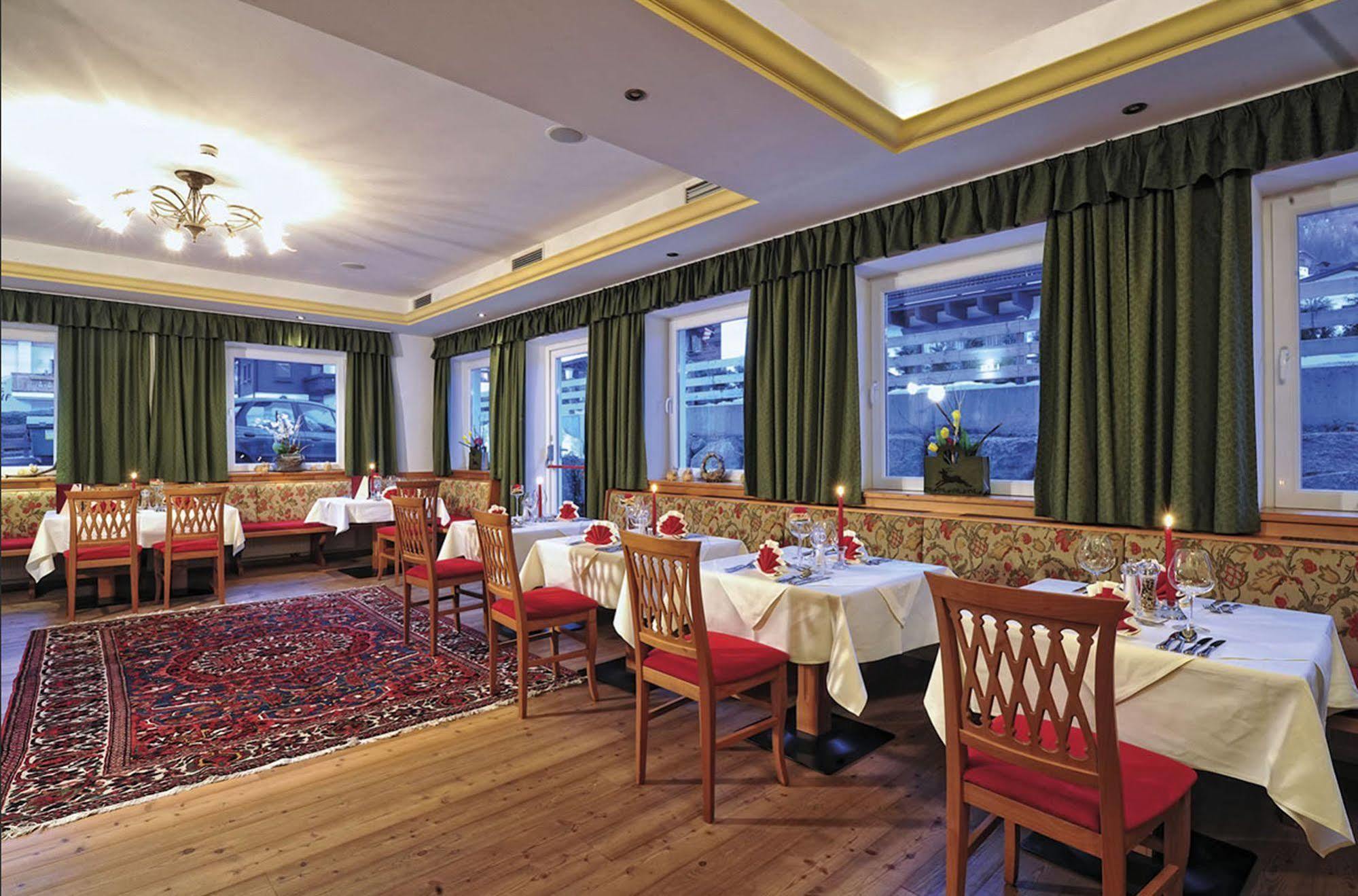 Hotel Vier Jahreszeiten By Vaya Inkl Zell Am See-Kaprun Sommerkarte Exteriör bild
